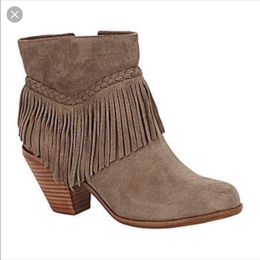 Gianni Bini Fay Fringe-Detail Booties
